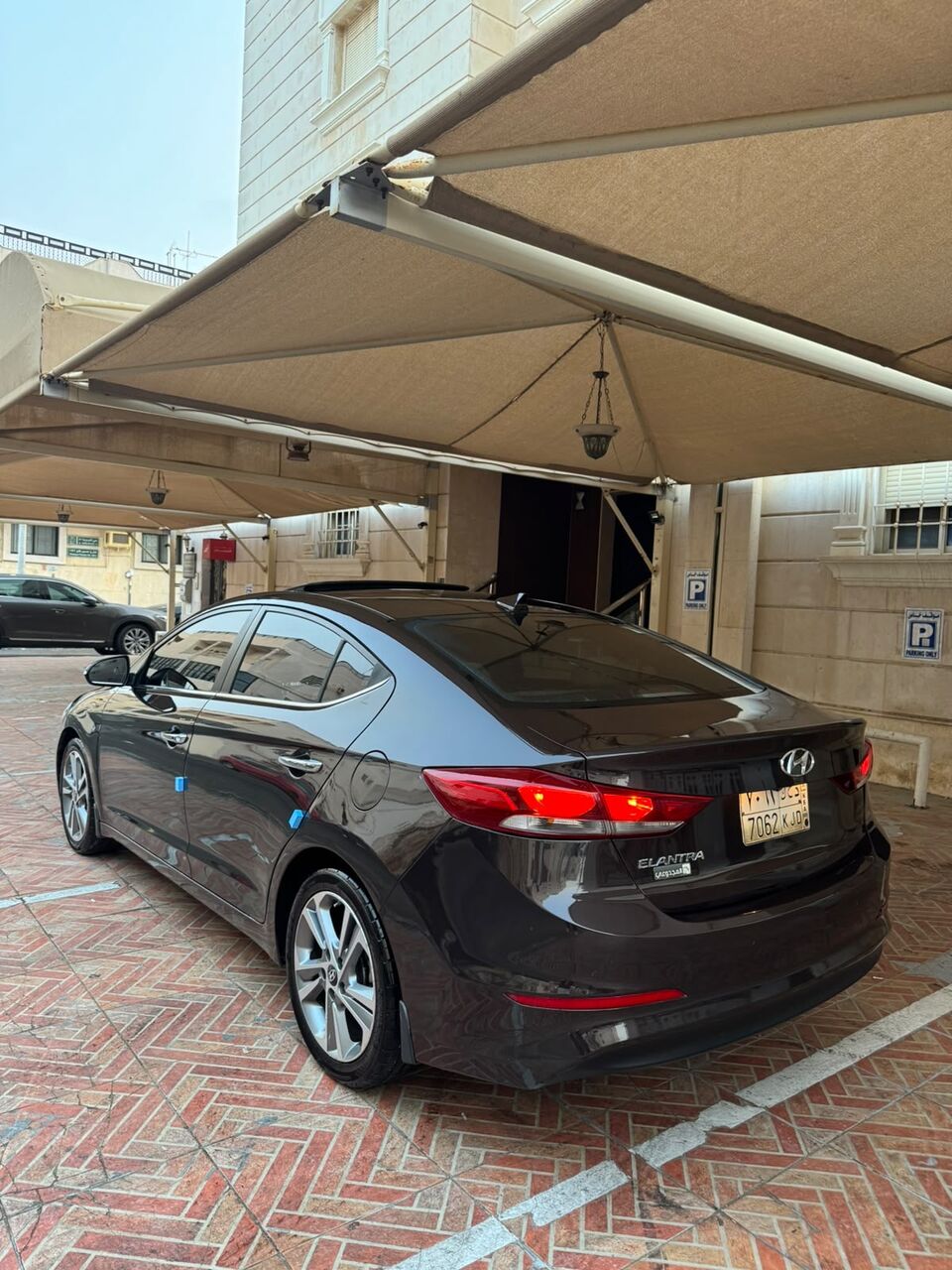 Jeddah, Vehicles, Cars & Trucks , SAR 30000,  Hyundai Elantra,  2017,  Automatic,  290 KM,    For Sale