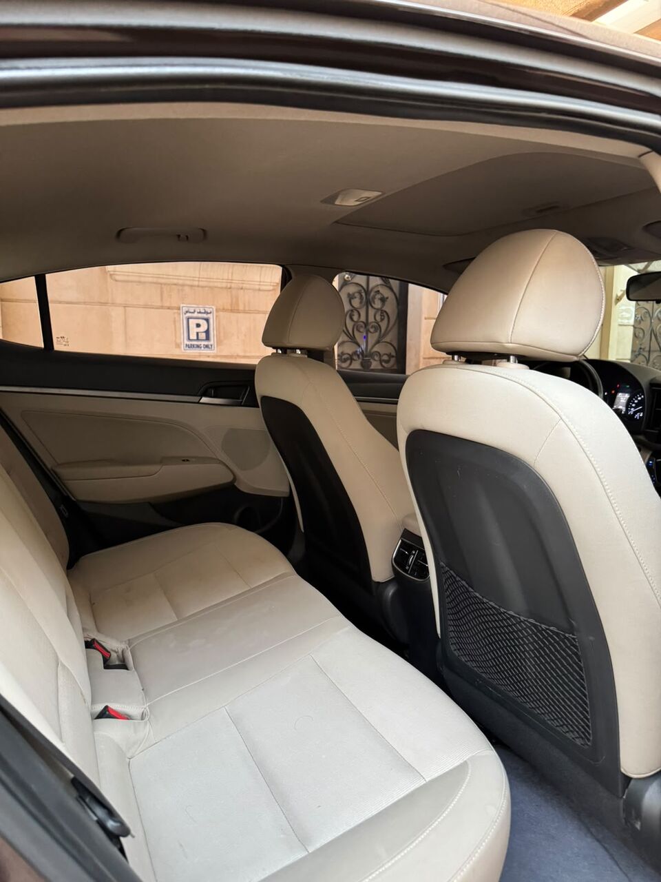 Jeddah, Vehicles, Cars & Trucks , SAR 30000,  Hyundai Elantra,  2017,  Automatic,  290 KM,    For Sale
