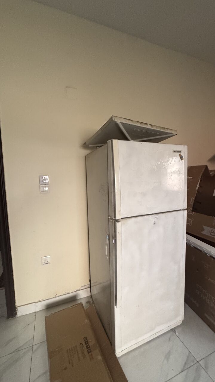 Jeddah, Appliances, SAR 150,  Fridge Big Size
