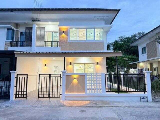 Bangkok, Real Estate For Sale, THB 2590000,  3 BR,  29 Sq. Feet,  ขายทาวน์โฮมพร้อมอยู่ มบ.เดอะเซ็นท