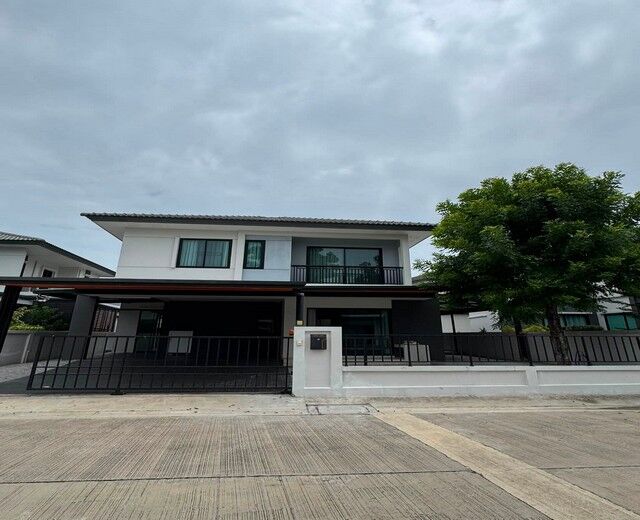 Bangkok, Real Estate For Sale, THB 3900000,  3 BR,  50 Sq. Feet,  Sss576 ขาย บ้านเดี่ยว 2 ชั้น บริทาเนีย บาง