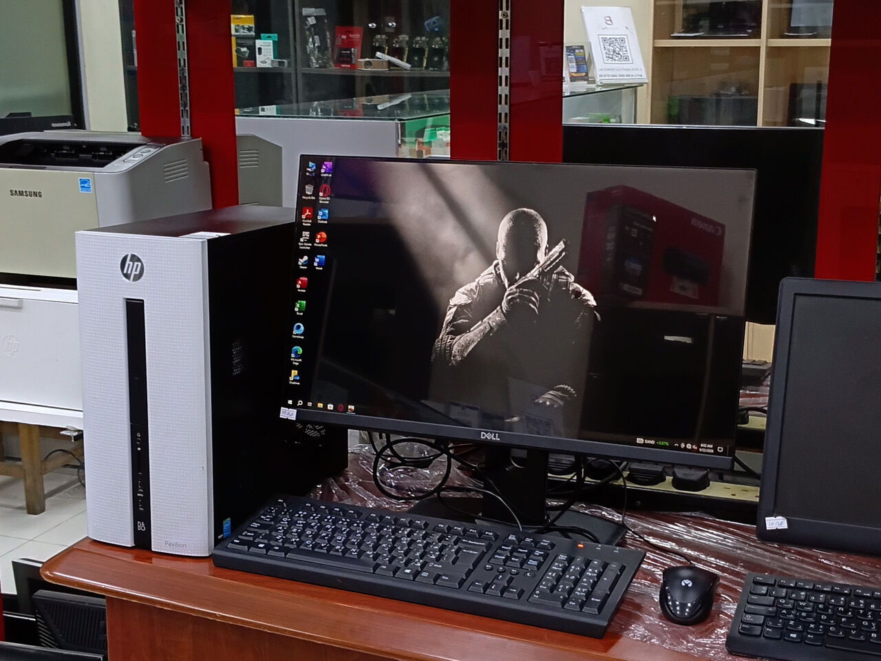 Riffa, Computers, BHD 113,  HP Gaming Computer Set I5 6th Gen 16GB/620GB SSD & HDD 2GB Graphics 24&rsquo;&rsquo; Gaming Display
