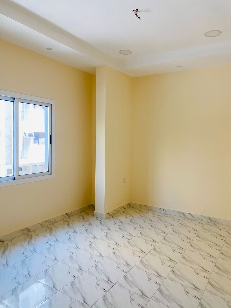 Hidd, Apartments, Flats, Houses & Villas, BHD 330/month,  3 BR,  Three Bedroom Flat For Rent With EWA|With Ac