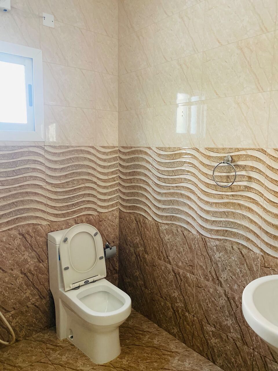 Hidd, Apartments, Flats, Houses & Villas, BHD 330/month,  3 BR,  Three Bedroom Flat For Rent With EWA|With Ac
