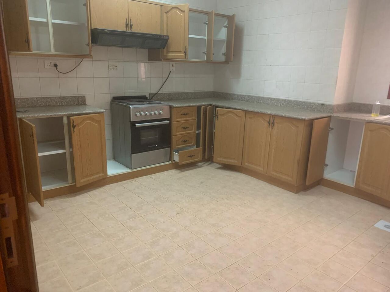 Manama, Apartments, Flats, Houses & Villas, BHD 260/month,  2 BR,  Two Bedrooms Flat For Rent With EWA|With Ac