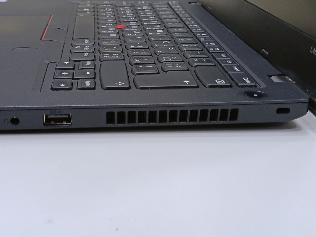 Riffa, Computers, BHD 88,  Lenovo Laptop I7 8th Gen 8GB RAM 256GB SSD 14" Full HD IPS Only BD 88