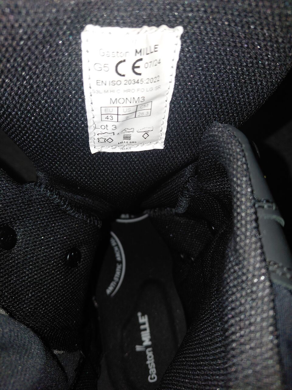 Khobar North, Industrial Machinery, Safety Shoes Imported
