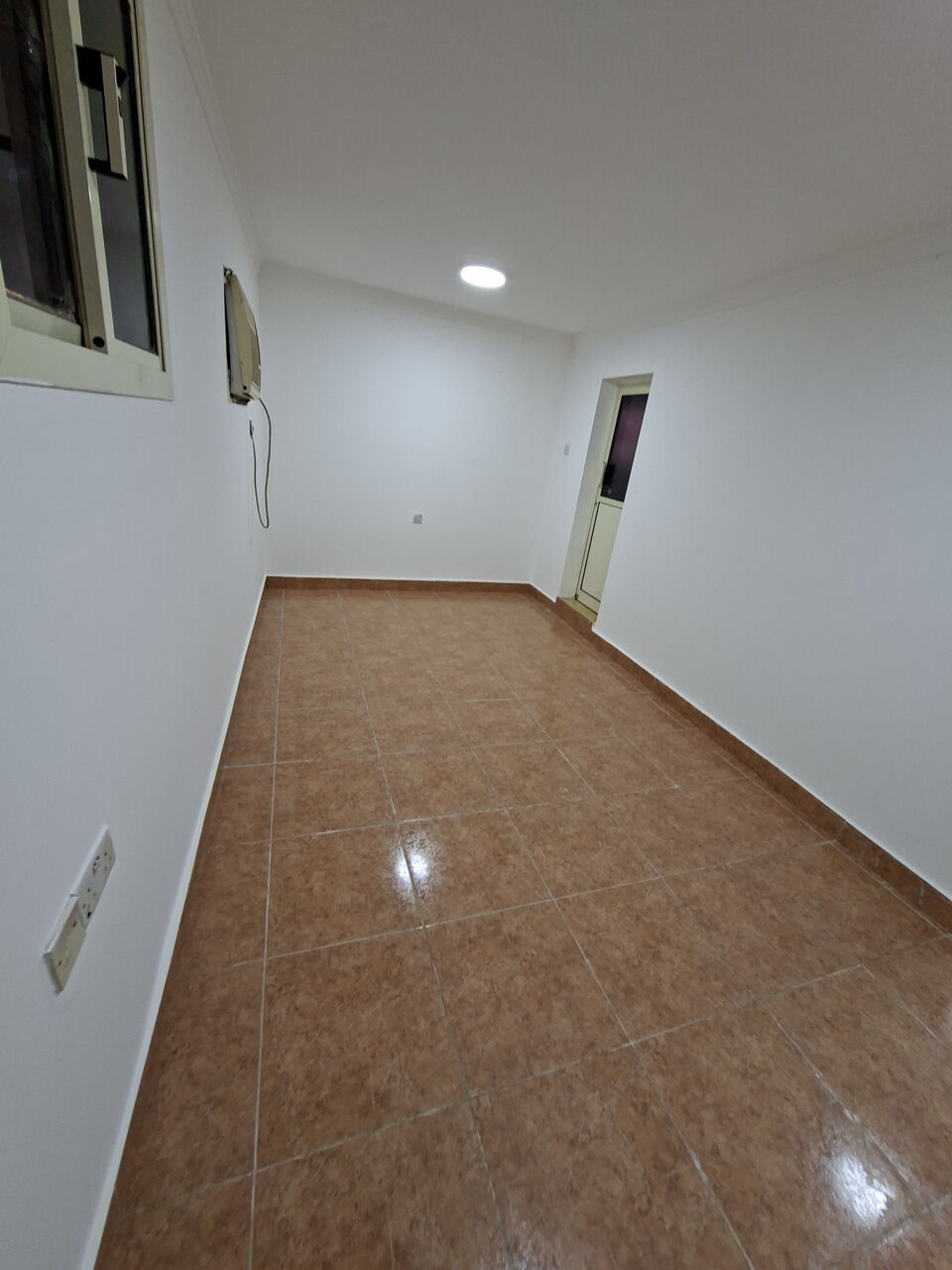 Bani Jamra, Apartments, Flats, Houses & Villas, BHD 150/year,  2 BR,  RENT FLAT UNLMITID EWA