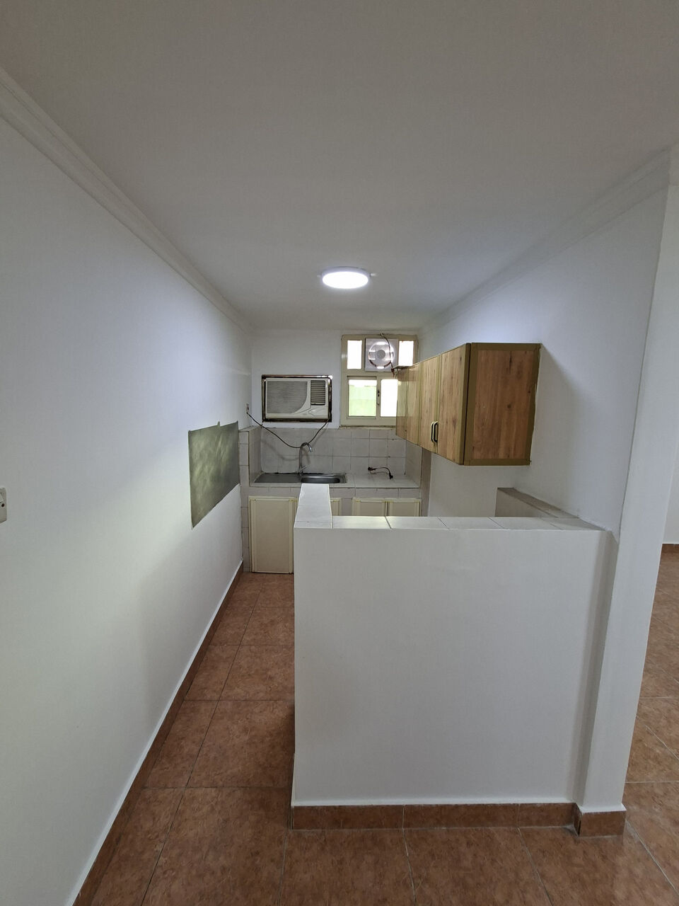Bani Jamra, Apartments, Flats, Houses & Villas, BHD 150/year,  2 BR,  RENT FLAT UNLMITID EWA