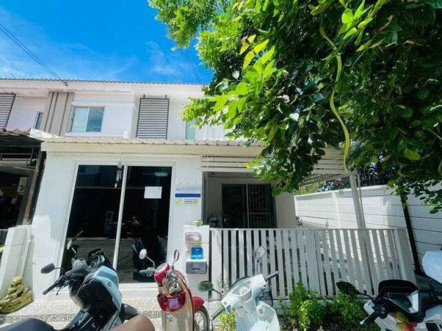 Bangkok, Villas, THB 15000,  25 Sq. Feet,  บ้านทาวน์เฮ้าส์ ให้เช่า   15,000    หมู่บ้าน 