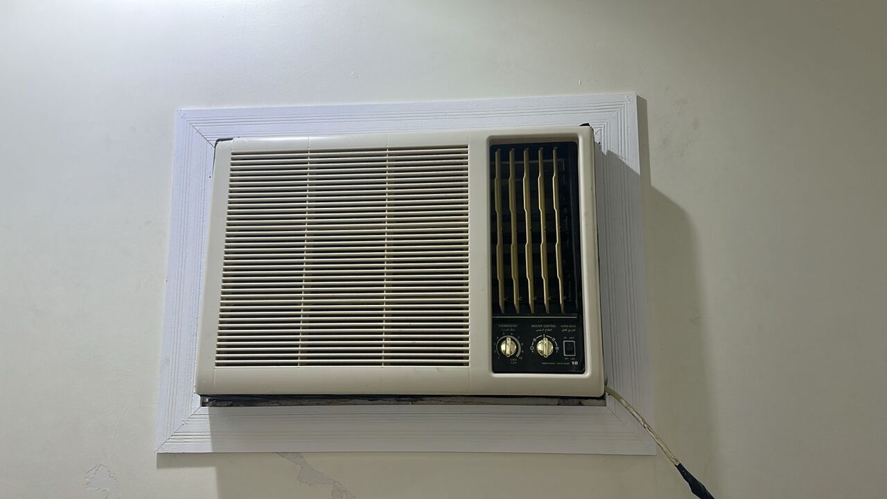 Al Aziziyah, Appliances, SAR 1000,  Ac ,Fridge ,Almari And Single Bed With 2 Metress For Sell