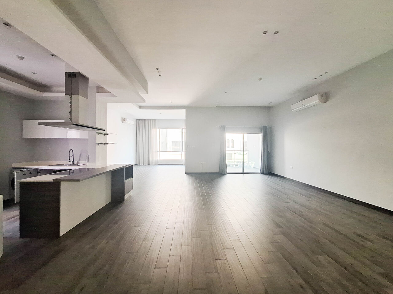Tubli, Apartments, Flats, Houses & Villas, BHD 385/month,  3 BR,  Semi Furnished Apartment For Rent In Tubli Area.