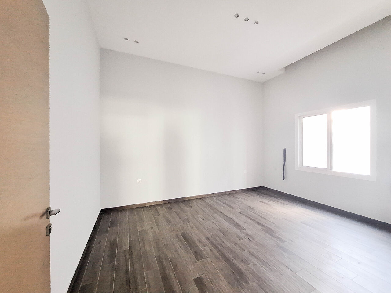 Tubli, Apartments, Flats, Houses & Villas, BHD 385/month,  3 BR,  Semi Furnished Apartment For Rent In Tubli Area.