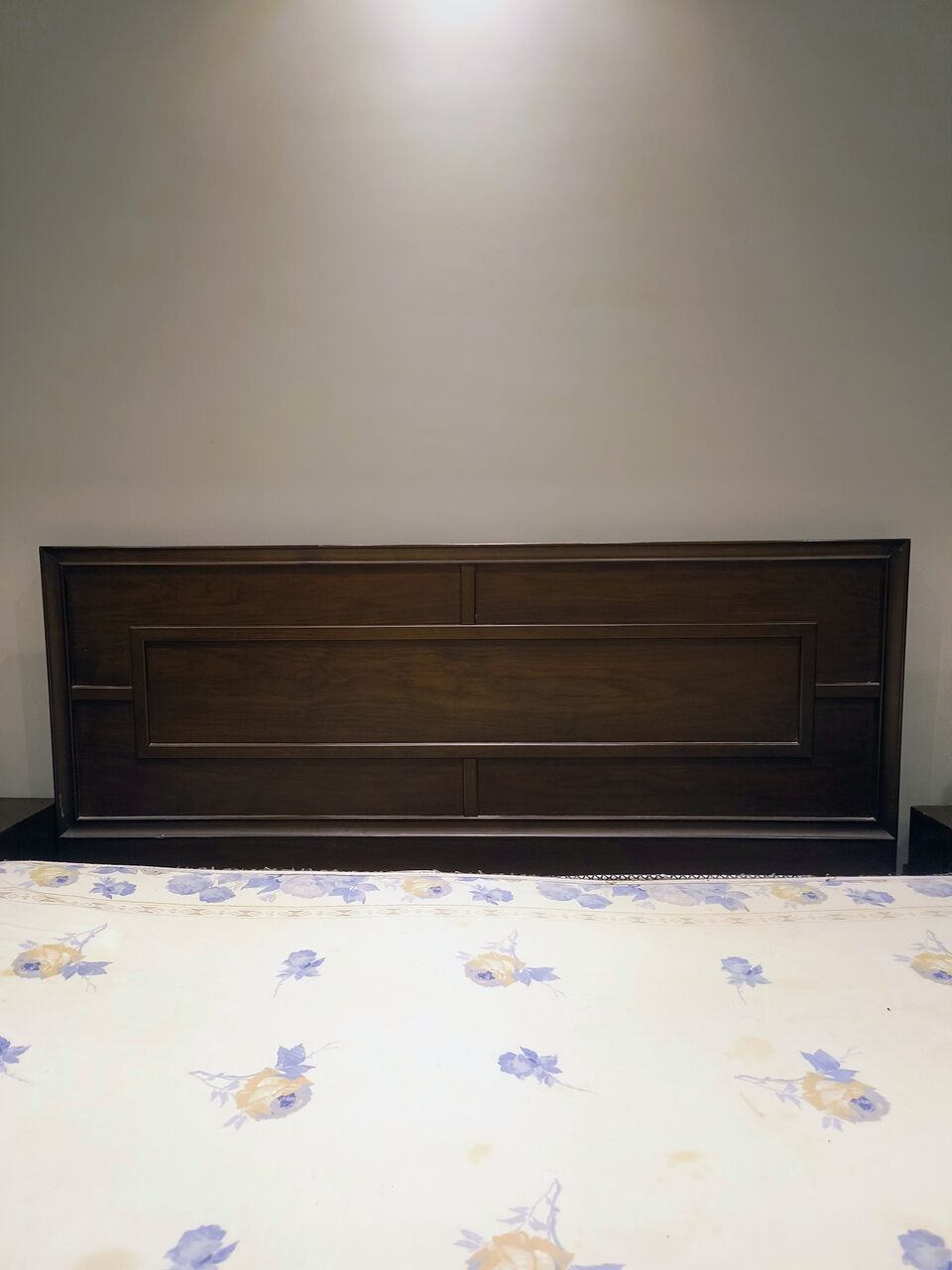 Riyadh, Household Items, SAR 350,  Bed Set With Side Table And Mattress For Sale