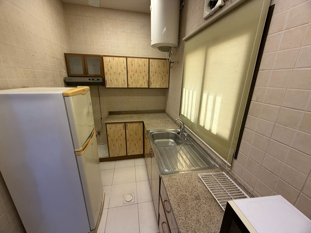 Adliya, Apartments, Flats, Houses & Villas, BHD 300/month,  2 BR,  2 Bedroom Fully Furnished Flat For Rent With Ewa