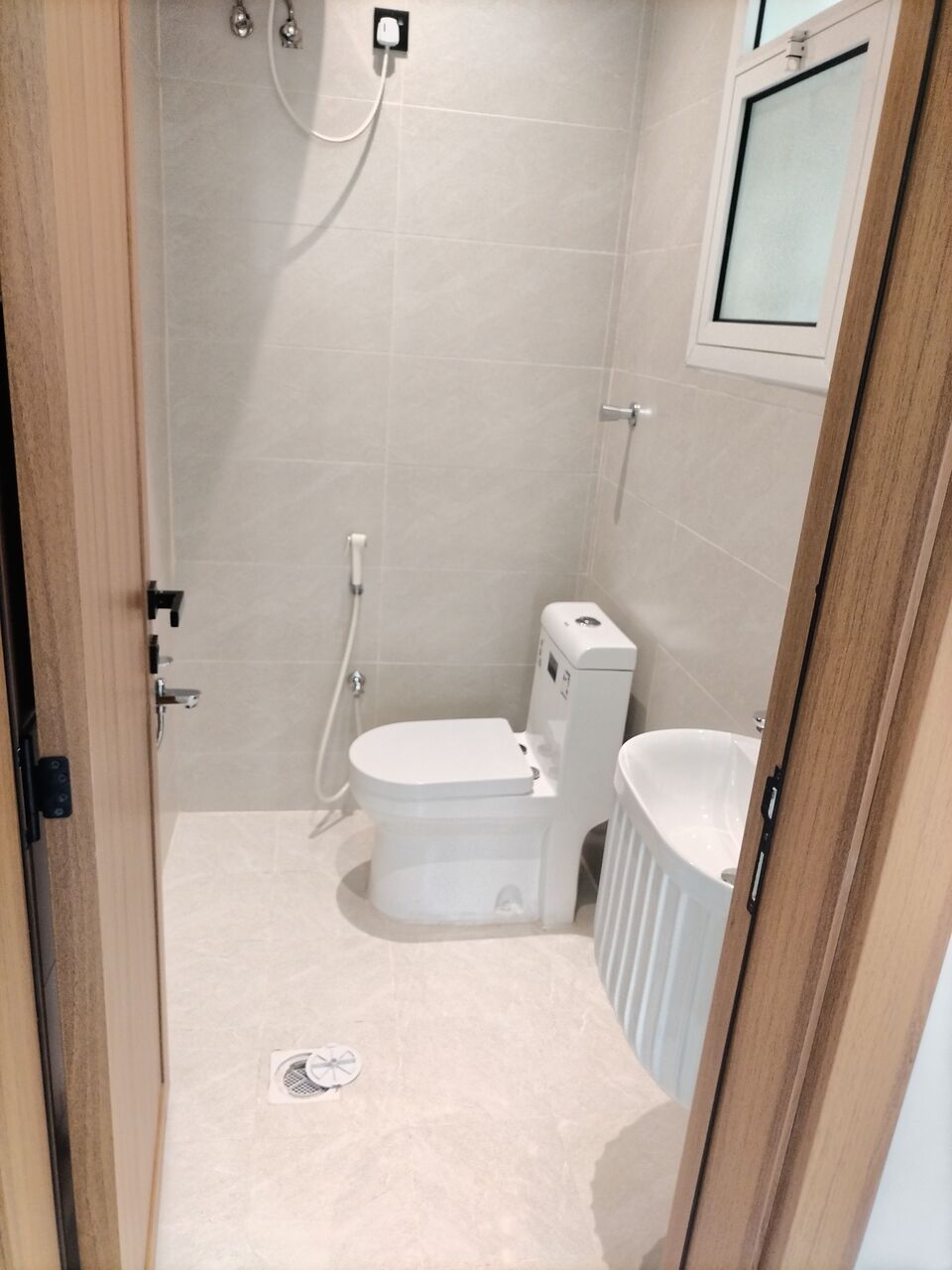 Khobar, Apartments, Flats, Houses & Villas, SAR 27600/year,  2 BR,  Family Apartment For RenLuxury Apartments Families For Rent (Two Rooms, Hall, Bathrooms, K