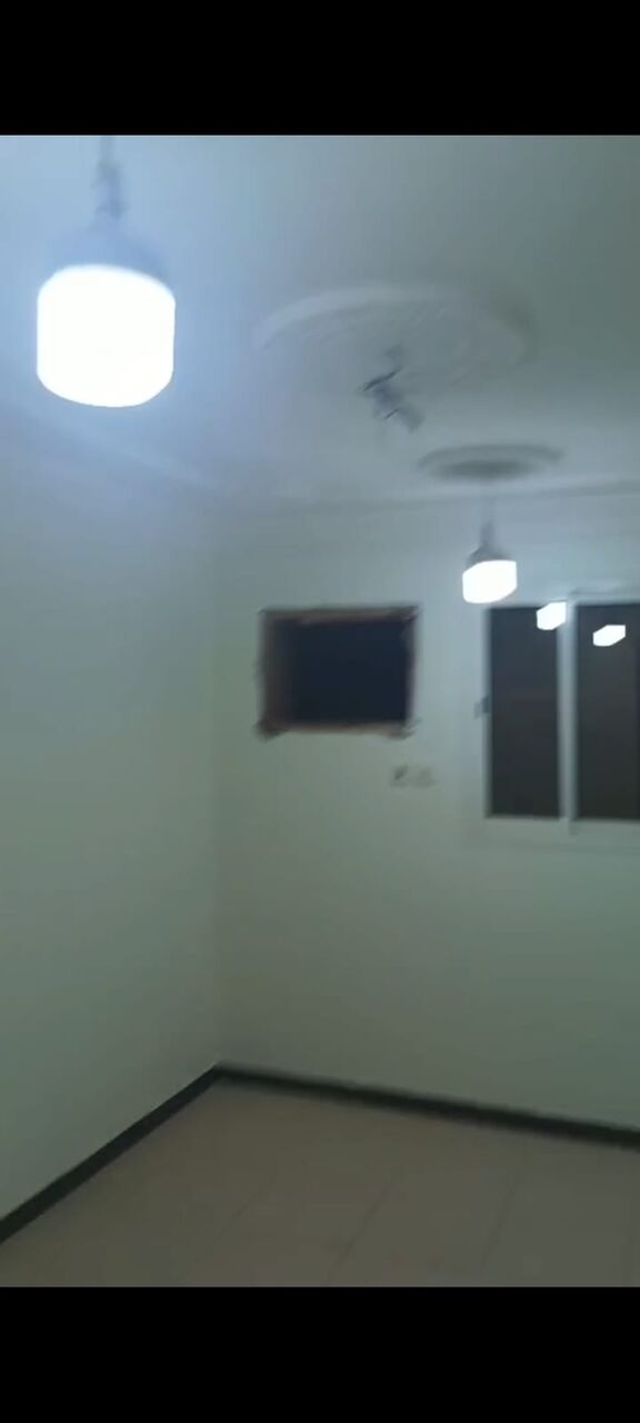Al Naseem, Apartments, Flats, Houses & Villas, SAR 28000/year,  3 BR,  Family Apartment 2nd Floor With Large 3 Beadrooms 2 Bathkitchen Hall Negotiable