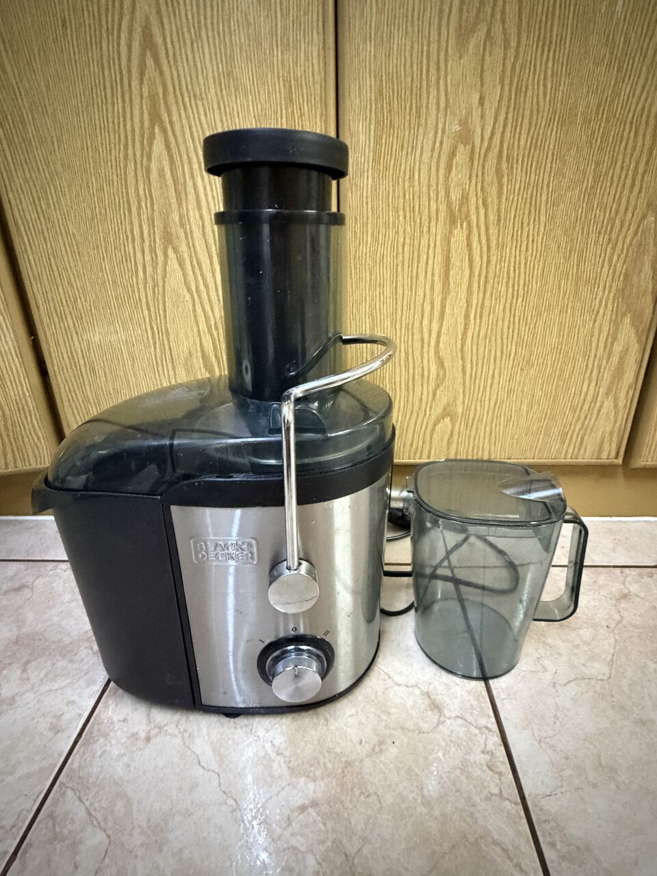 Olaya, Household Items, House Hold Items In Very Good Condition And At Reasonable Price.