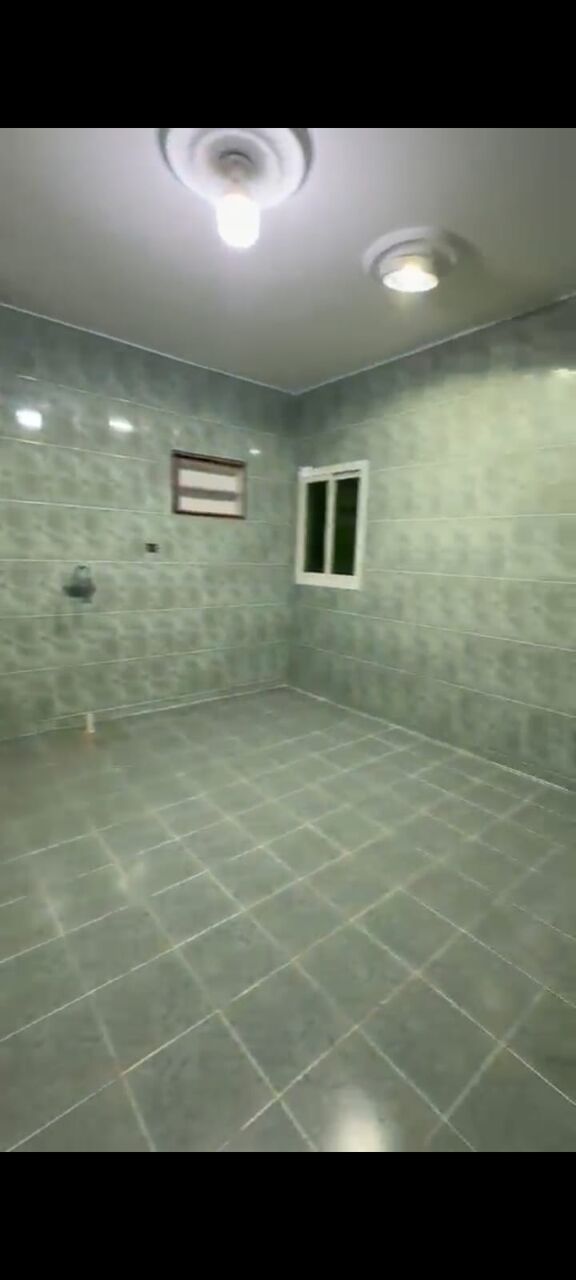 Al Naseem, Apartments, Flats, Houses & Villas, SAR 33000/year,  3 BR,  Family Apartment 2nd Floor With Open Taris Large House With 3 Beadrooms 2 Bath