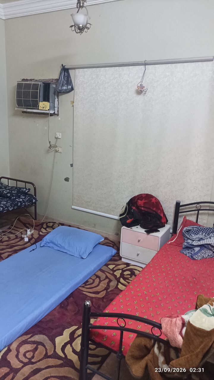 Al Hamadaniyyah, Rooms for Rent, SAR 300/month,  I Am Offering A Room In An Apartment For Pakistani