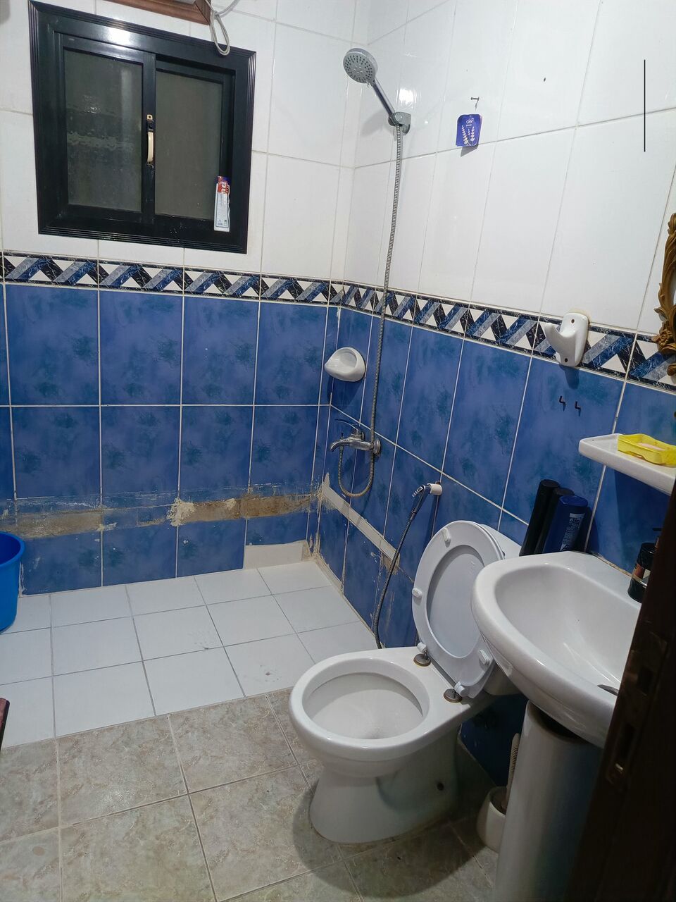 Jeddah, Bedspace For Rent, SAR 400/month,  Bed Spece Available In Aziziya For One Month..400R