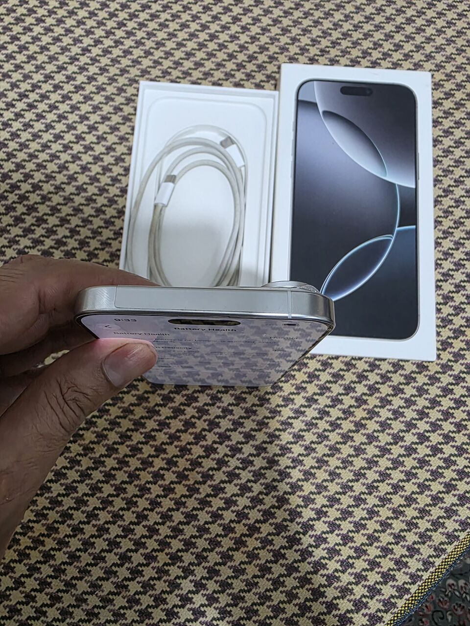 Khobar, Mobile Phones, SAR 3400,  IPhone 16 Pro Max 256gb Sale Swap 93 Battery Full Fresh Only Serious Buyer Contact