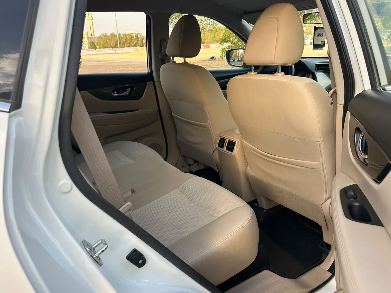Riyadh, Vehicles, Cars & Trucks , SAR 61000,  Nissan X-Trail (2.5) 2WD,  2021,  Automatic,  102000 KM,   Nissan X-Trail (2.5) 2WD Mid Option 1st Owner Family Exit Sales No Accident History