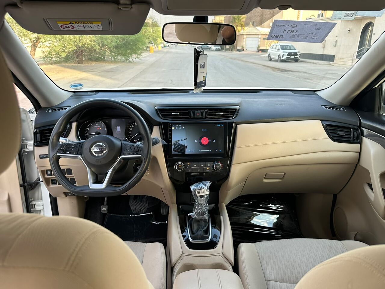 Riyadh, Vehicles, Cars & Trucks , SAR 61000,  Nissan X-Trail (2.5) 2WD,  2021,  Automatic,  102000 KM,   Nissan X-Trail (2.5) 2WD Mid Option 1st Owner Family Exit Sales No Accident History