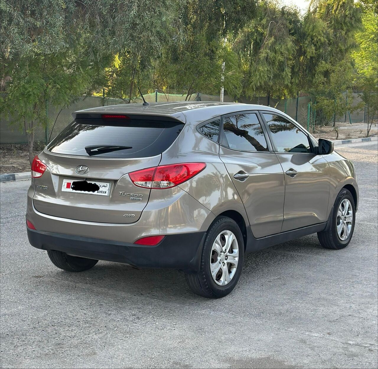 Riffa, Vehicles, Cars & Trucks , BHD 2300,  Hyundai Tucson,  2013,  Automatic,  211000 KM,  Neat And Clean Car