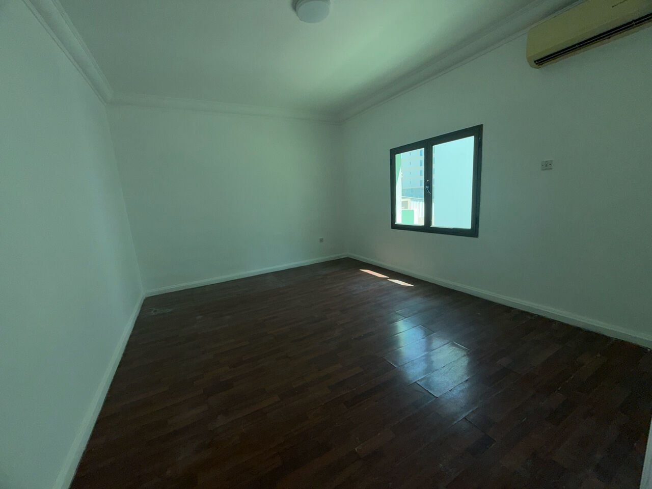 Adliya, Apartments, Flats, Houses & Villas, BHD 350/month,  3 BR,  3 Bedroom  Flat For Rent Withot ഇവ