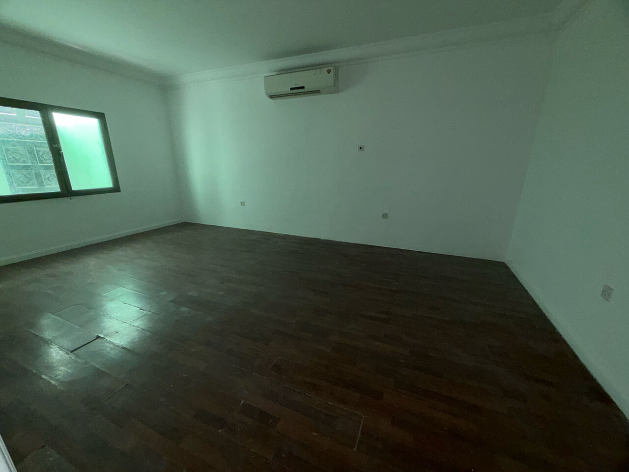 Adliya, Apartments, Flats, Houses & Villas, BHD 350/month,  3 BR,  3 Bedroom  Flat For Rent Withot ഇവ