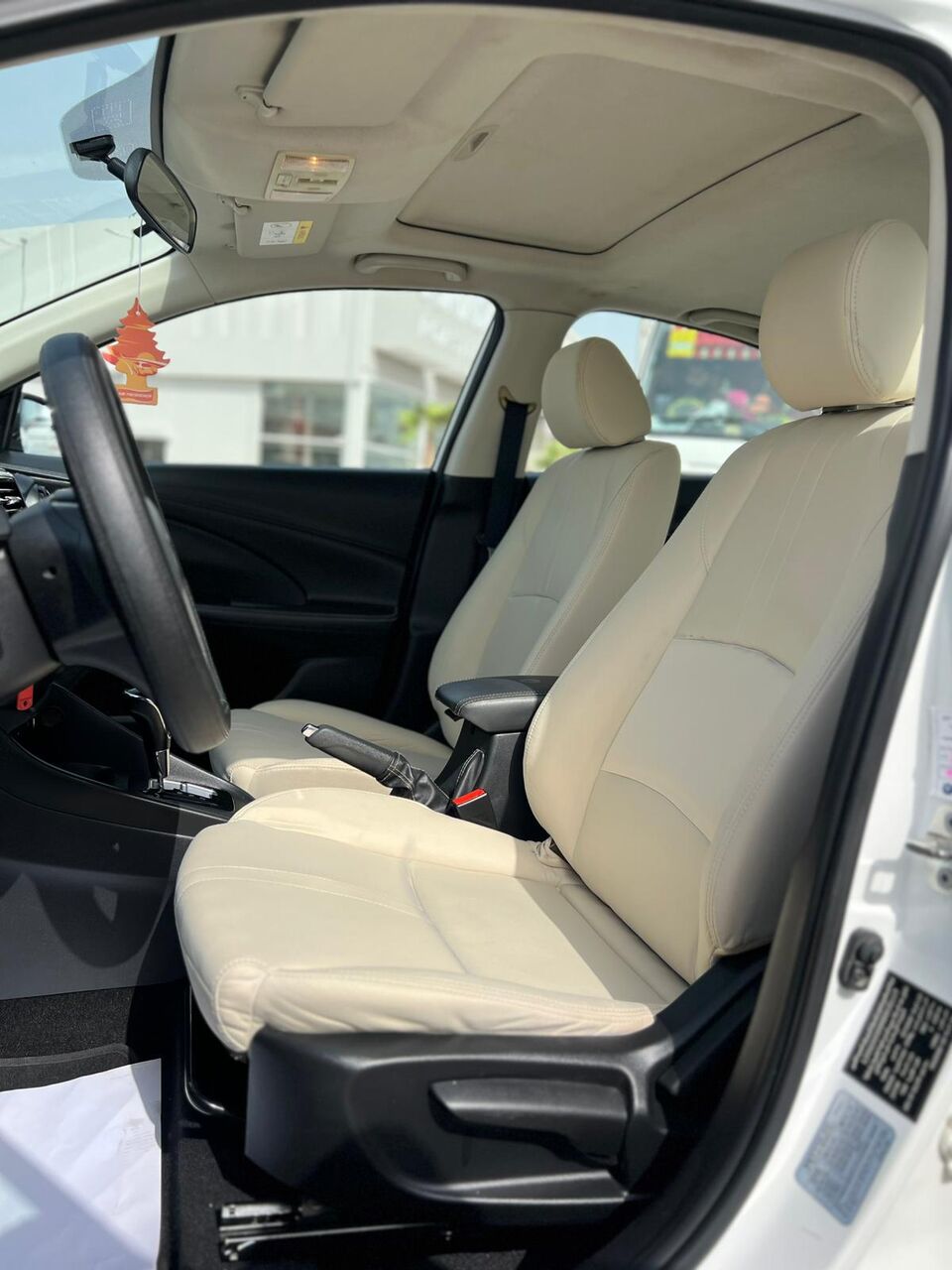 Riffa, Vehicles, Cars & Trucks , BHD 1950,  CHANGAN ALSVIN 2022 WHITE,  2022,  Automatic,  83000 KM,