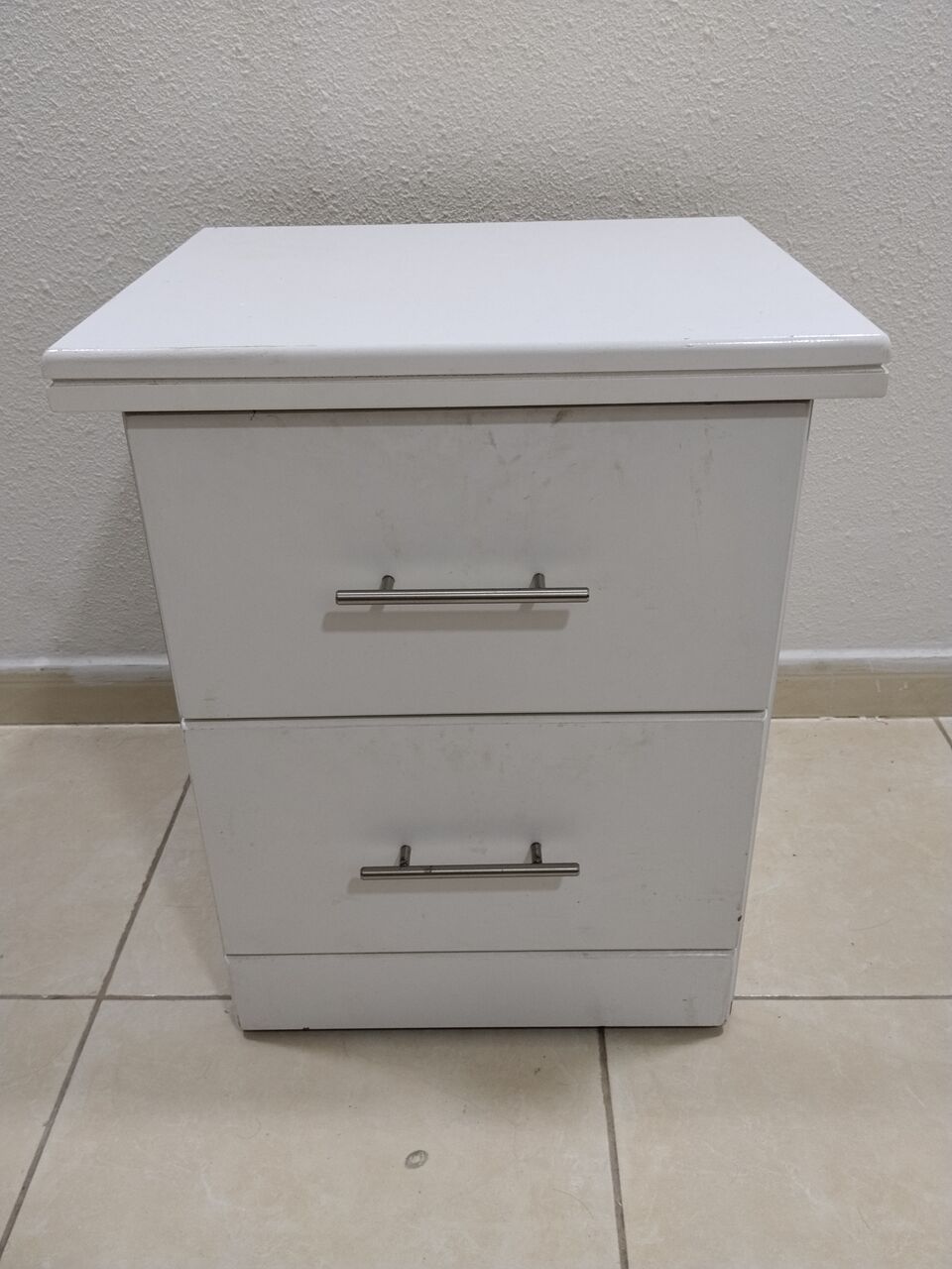 Dammam, Household Items, SAR 50,  Side Table With 2 Drawer And Tv Rack With Cabinet Shelves