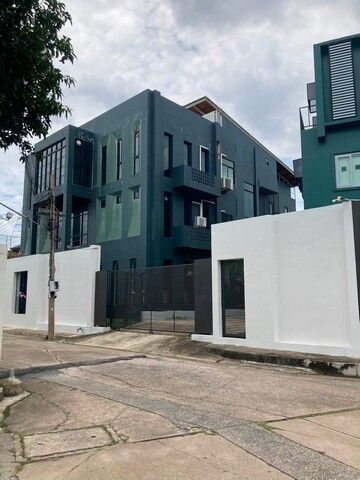 Bangkok, Real Estate For Sale, THB 57000000,  6 BR,  83 Sq. Feet,  Luxury House แจ้งวัฒนะ 14 ราคาพิเศษ 57 ล้านบาท รวม