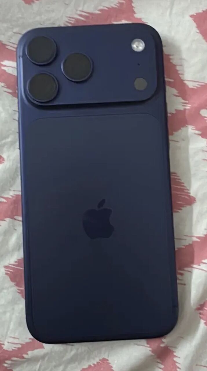 Umm Al Hamam, Electronics, SAR 4600,  Iphone 17 Pro Max 256 Gb