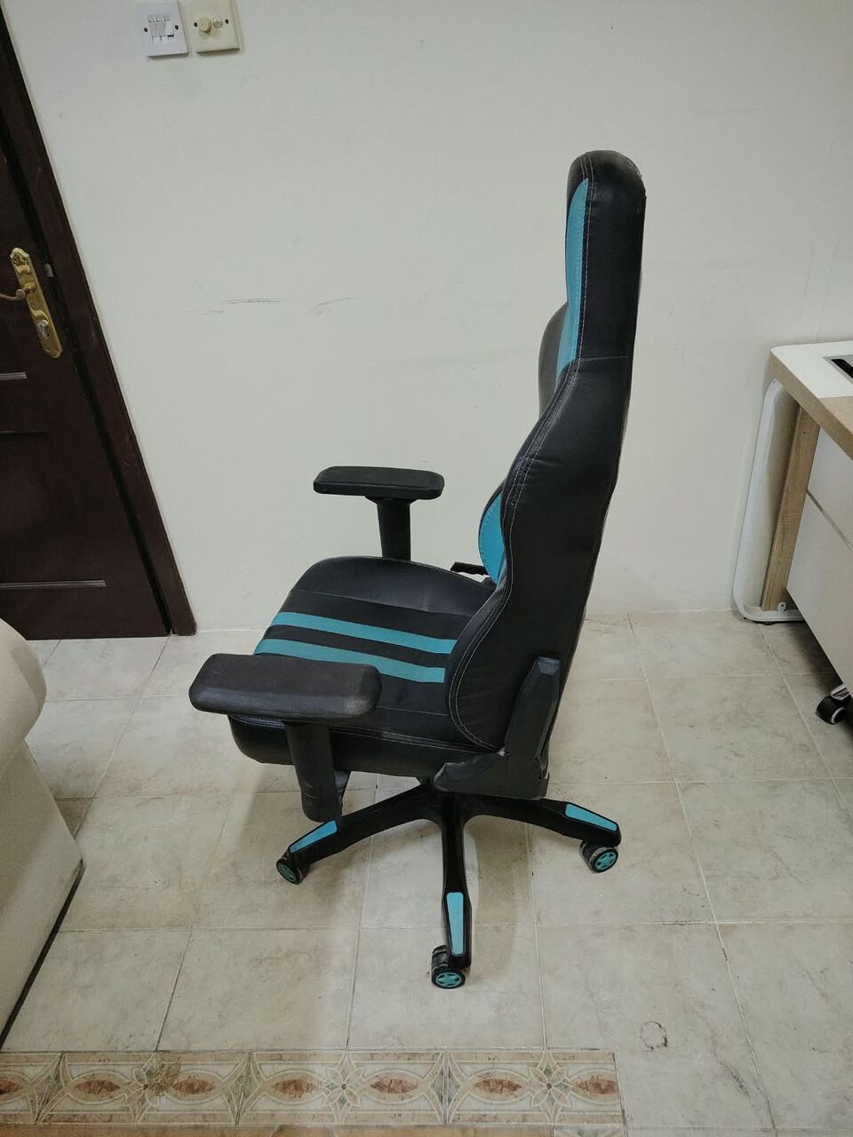 Manama, Computers, BHD 30,  Used Gaming Seats For Sale