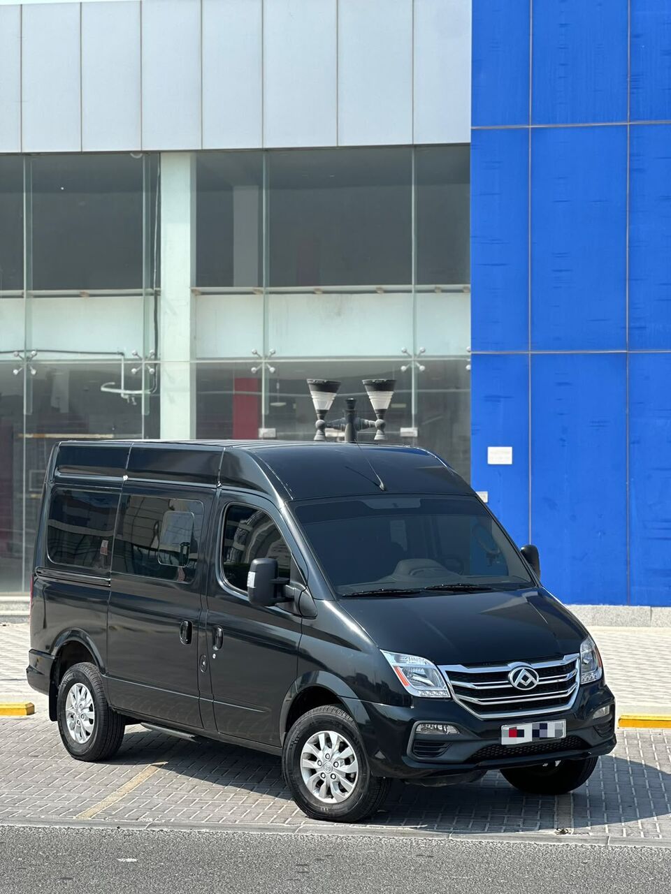 Riffa, Vehicles, Cars & Trucks , BHD 4500,  MAXUS V80 2021 BLACK,  2021,  Automatic,  13000 KM,