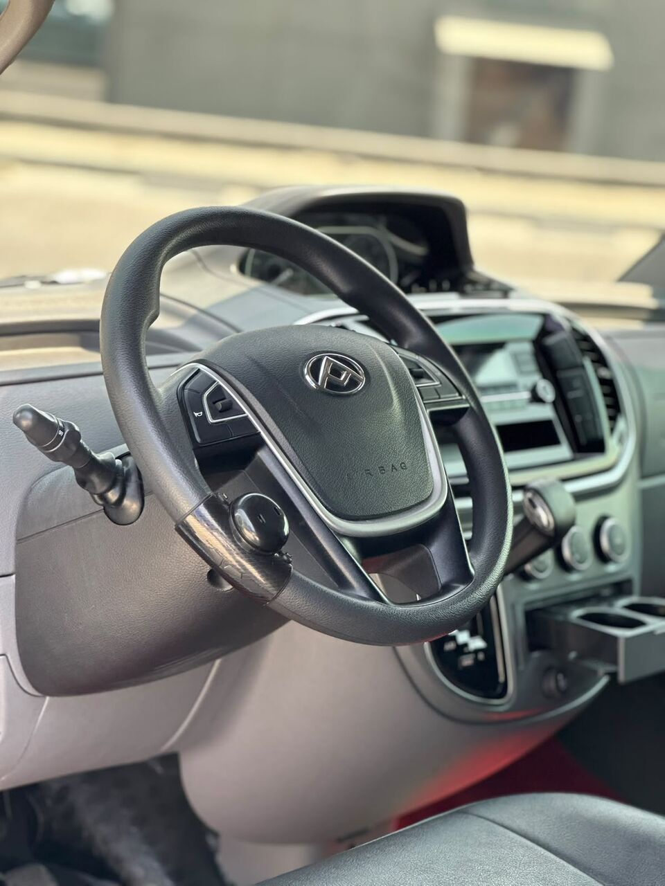 Riffa, Vehicles, Cars & Trucks , BHD 4500,  MAXUS V80 2021 BLACK,  2021,  Automatic,  13000 KM,