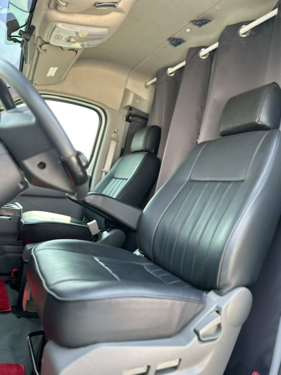Riffa, Vehicles, Cars & Trucks , BHD 4500,  MAXUS V80 2021 BLACK,  2021,  Automatic,  13000 KM,