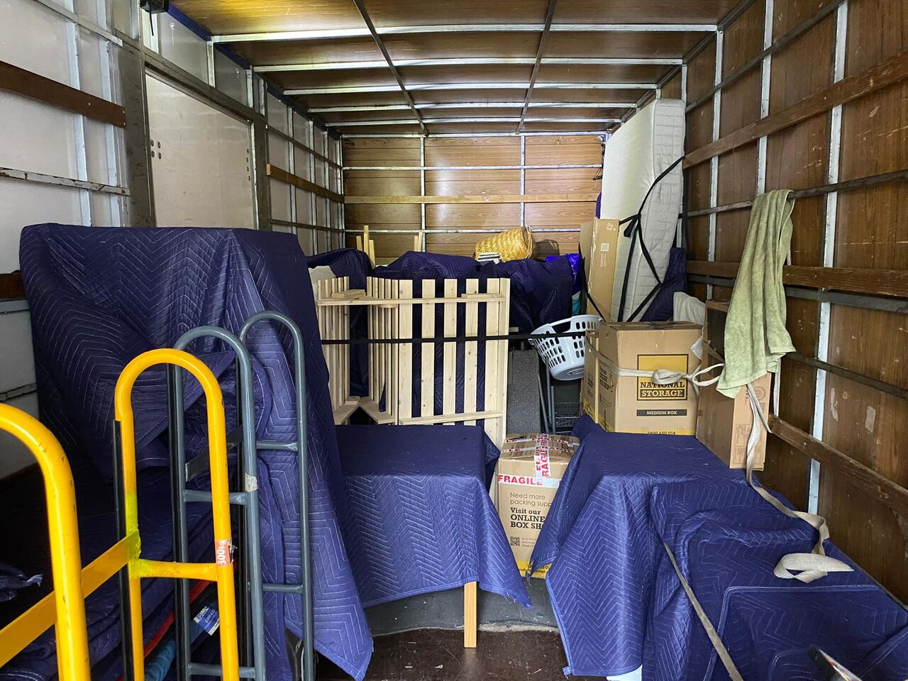 Sydney, Relocation, Removalist Helensburgh | House & Furniture Moving Services