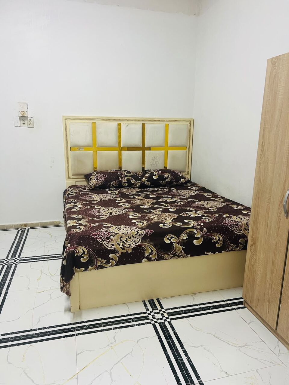 Abqaiq, Apartments, Flats, Houses & Villas, Fully Furnished Neat Family /Bachelor Room Available Ealectricity& Water Bill Include 1600