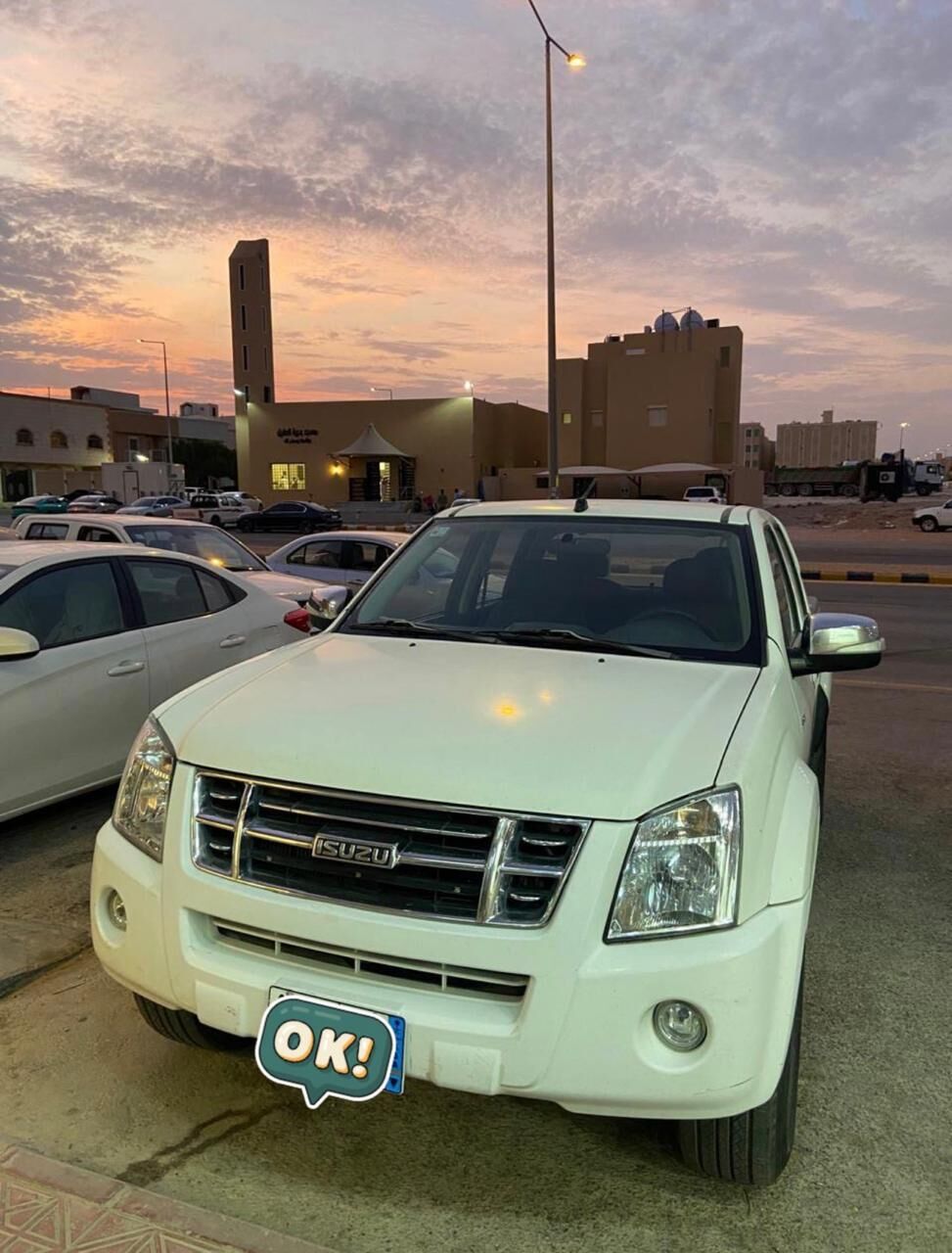 Riyadh, Vehicles, Cars & Trucks , SAR 40000,  Isuzu Diesel,  2010,  Manual,  268034 KM,