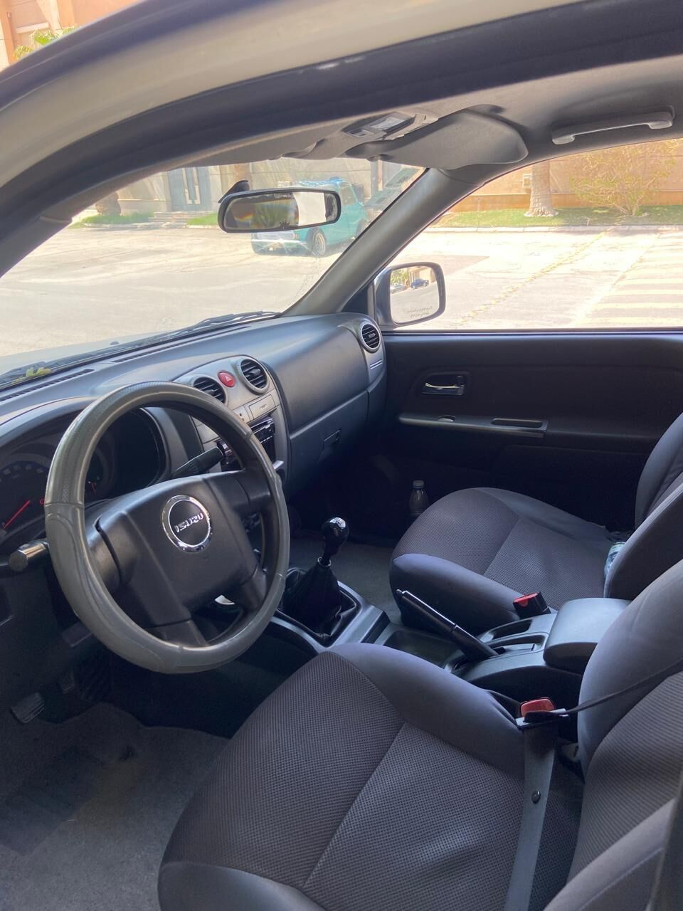 Riyadh, Vehicles, Cars & Trucks , SAR 40000,  Isuzu Diesel,  2010,  Manual,  268034 KM,