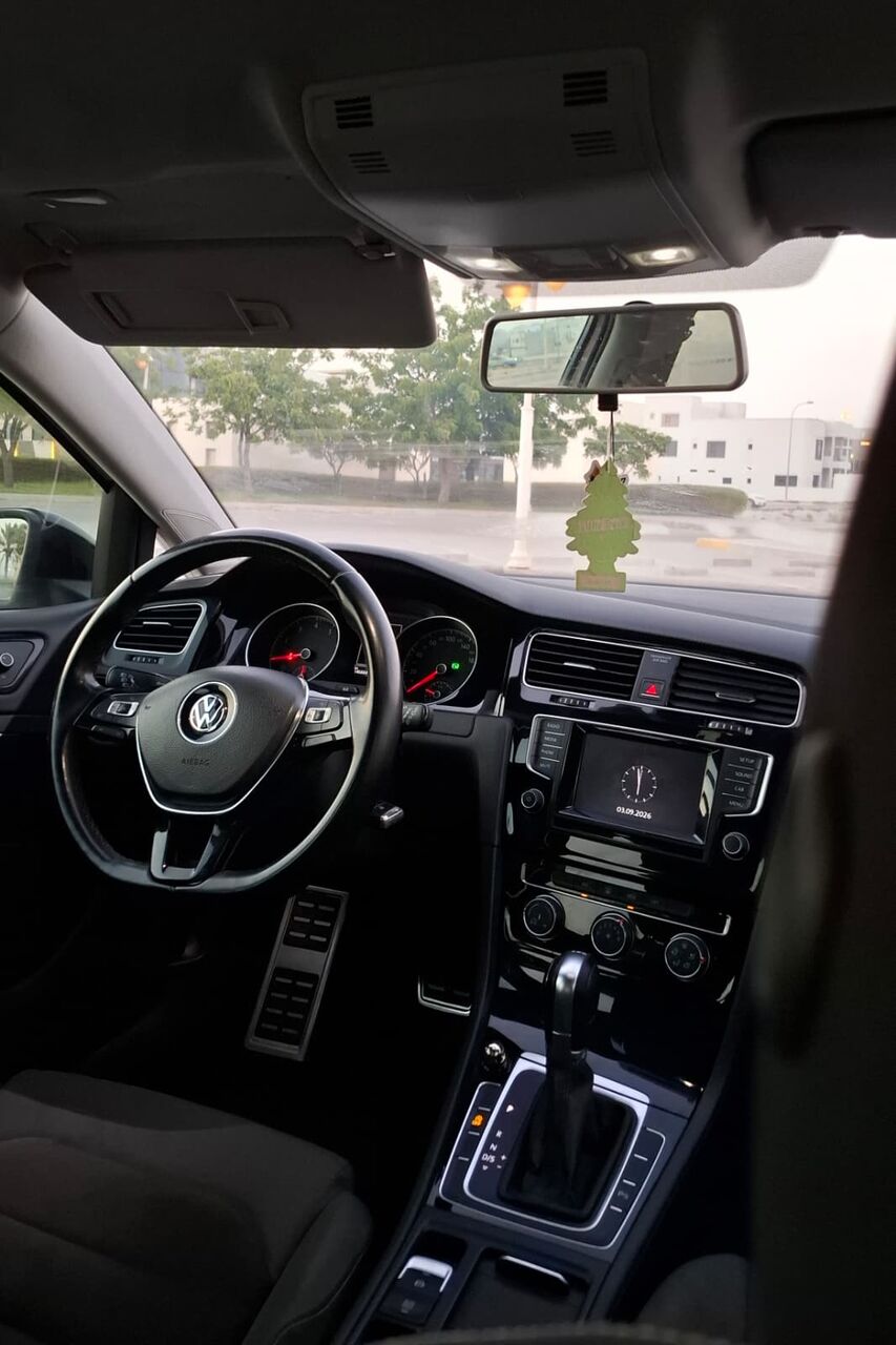Manama, Vehicles, Cars & Trucks , BHD 2600,  VW GOLF,  2016,  Automatic,  147000 KM,  NICE   FOR SALE