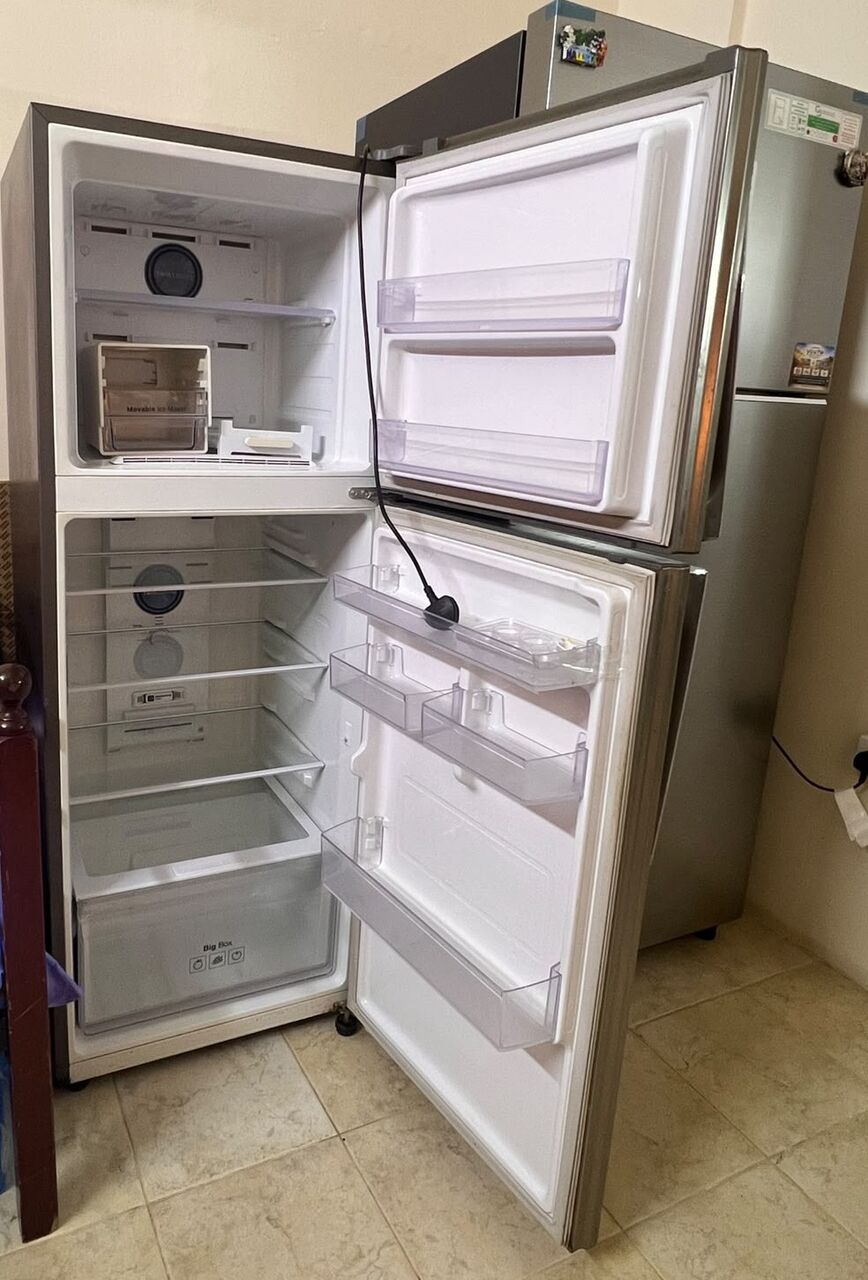 Manama, Appliances, BHD 40,  Samsung Fridge
