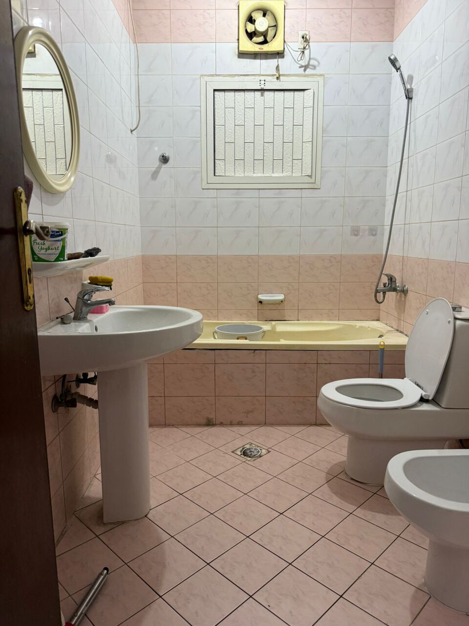 Jubail, Household Items, SAR 21000,  🏠 2 BHK FLAT [] 2 Spacious Room+ Hall+ 2 Big Washroom+ 1 Store Room+kitchen+ Terrice +lobb
