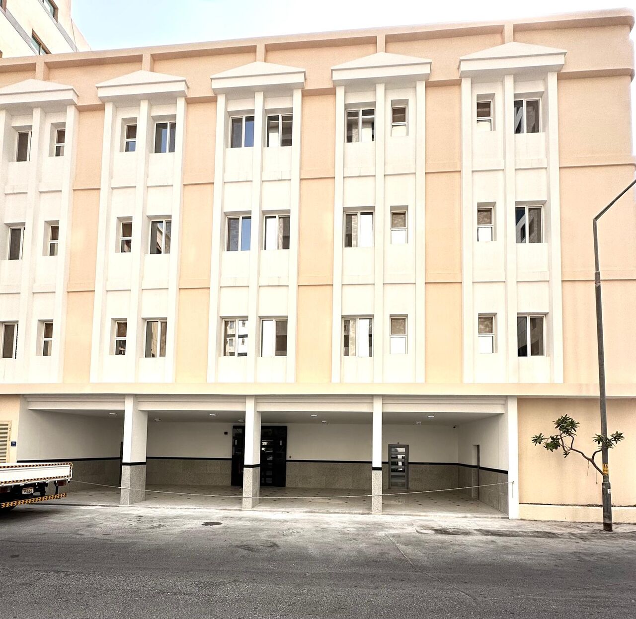 Hoora, Apartments, Flats, Houses & Villas, BHD 150/month,  Studio,  50 Sq. Meter,  Hoora Exhibition Road Studio Flat Available For Rent