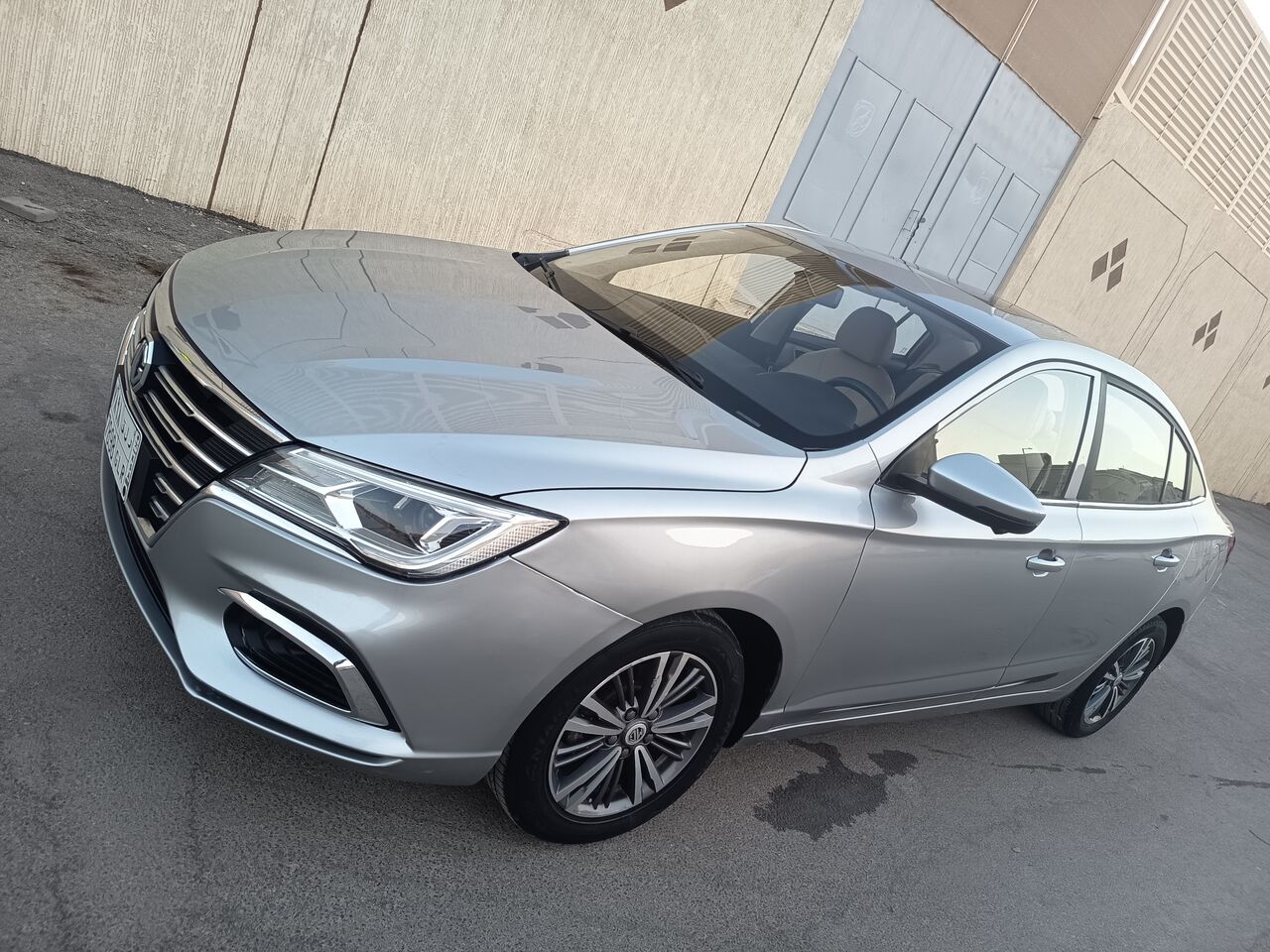 Riyadh, Vehicles, Cars & Trucks , SAR 29000,  MG 5,  2023,  Automatic,  62000 KM,  MG5 Full Options