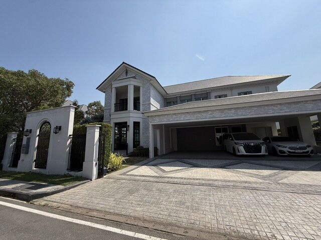 Bangkok, Real Estate For Sale, THB 66000000,  6 BR,  188 Sq. Feet,  The Most Happening In Krungthep Kreetha Area! Selling At Only 66 Million Baht, With A