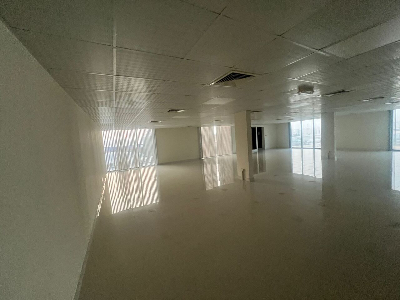 Sanad, Offices, BHD 900,  240 Sq. Meter,  SPACIOUS OFFICE SPACE FOR RENT IN SANAD